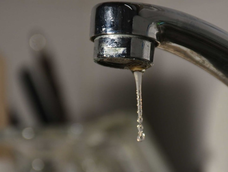 Comenzó el corte de agua en una zona clave del Gran Mendoza: qué sectores afecta. Comenzó el corte de agua en una zona clave del Gran Mendoza: qué sectores afecta.