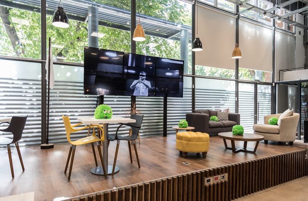 Un espacio de trabajo renovado, cómodo y con detalles increíbles