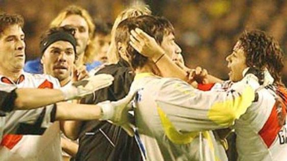 Boca-River: una cuenta pendiente que nunca van a cancelar