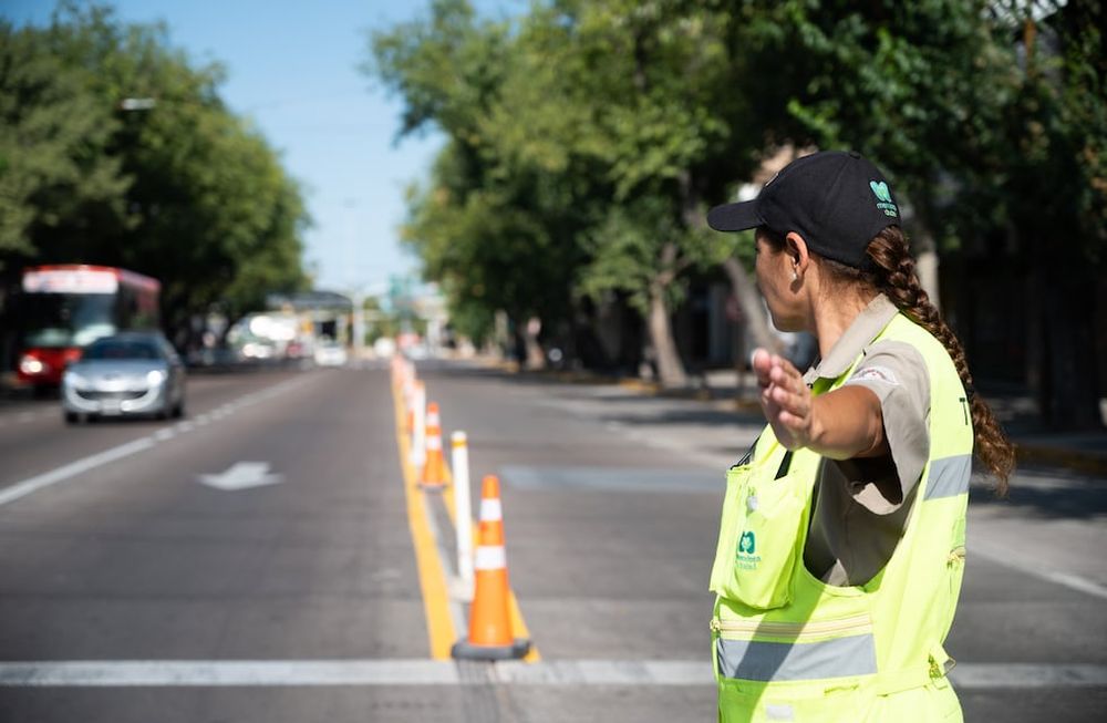 La Ciudad desplegó un gran operativo de tránsito en el inicio de clases