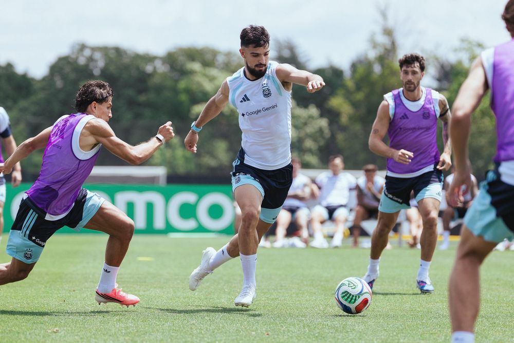 Lionel Scaloni evalúa varios cambios para la Selección Argentina de cara al duelo con Austria por el Mundial 2026. 