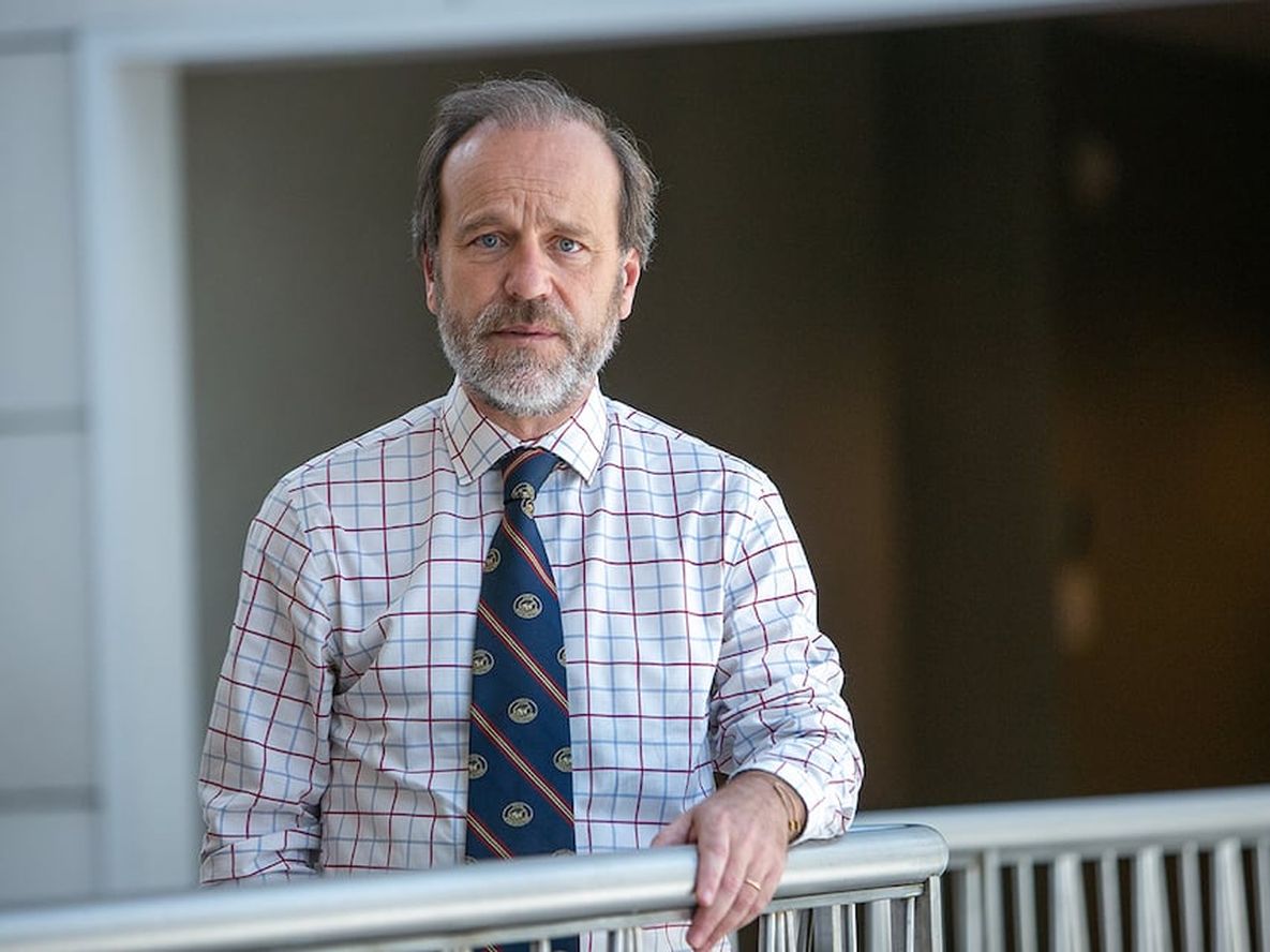 El abogado de Iberte, Carlos Aguinga, expuso las razones de la empresa. Foto: Los Andes