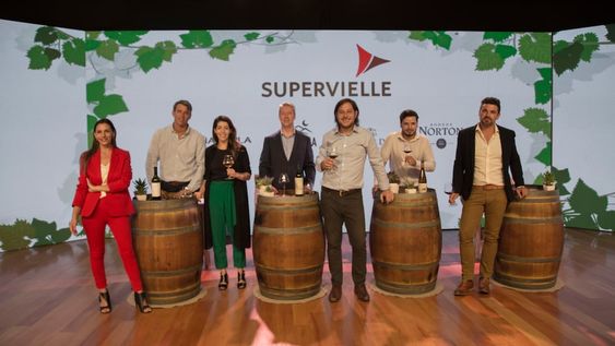 Laura Rez Masud, Bruno Arcucci, Noelia Roldán, Adrián Rizzo, Nico Alemán, Rodrigo Khon y Franco Dionisi.