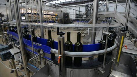 Los Andes | Si bien los fraccionados mostraron una buena performance, los graneles cerraron el acumulado enero - junio con una baja del 40% en volumen. / Foto: Claudio Gutiérrez