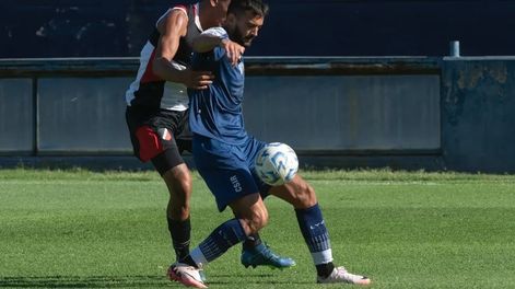 Los Andes | Leprosos y Cruzados protagonizaron un entretenido amistoso /Foto: CSIR