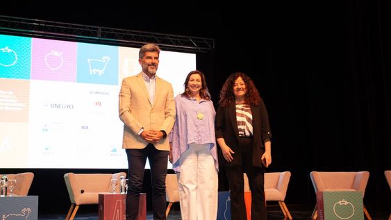 Ulpiano Suárez participó de la apertura del 4° Foro de Origen e Identidad Gastronómica