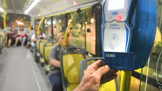 Boleto estudiandil y otros descuentos de hasta 100%: Cómo tramitar los abonos de SUBE en Mendoza. Foto: José Gutiérrez / Los Andes
