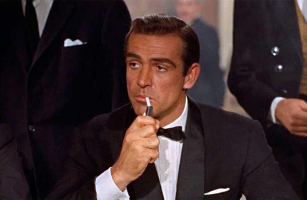 ¿Machirulo o millennial?: el dilema de un James Bond que ya cumple 60 años