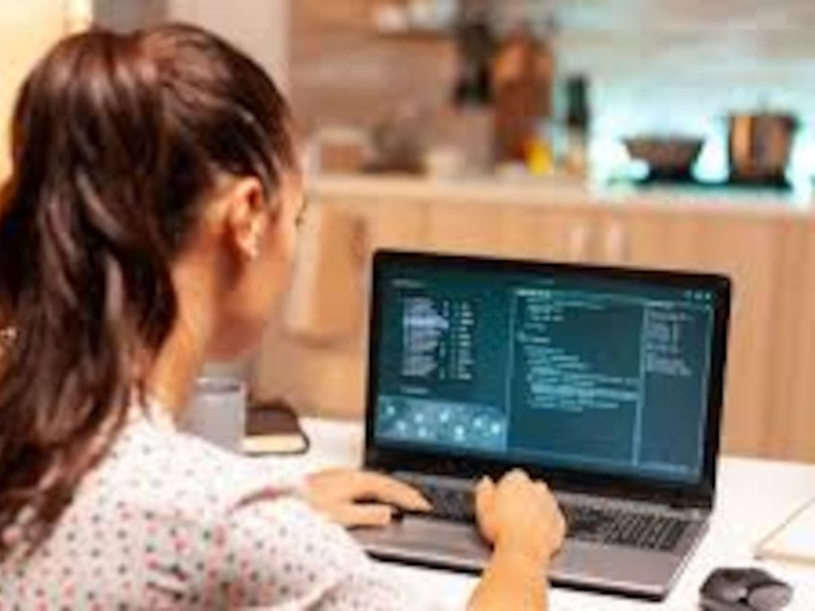 Producción ofrece 1.000 cupos gratuitos para estudiar edición de video