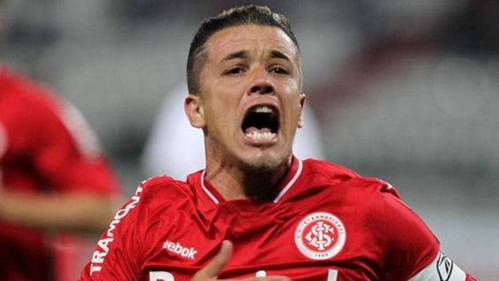 D´Alessandro, cada vez más lejos de River: renovó con el Inter hasta 2017