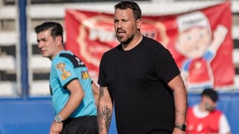 Los Andes | El Ogro Cristian Fabbiani es el entrenador de Deportivo Riestra, que aspira a meterse en puestos de Reducido. (Instagram Cristian Fabbiani).