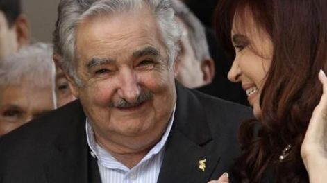 Mujica vuelve a lanzar duras críticas contra Argentina