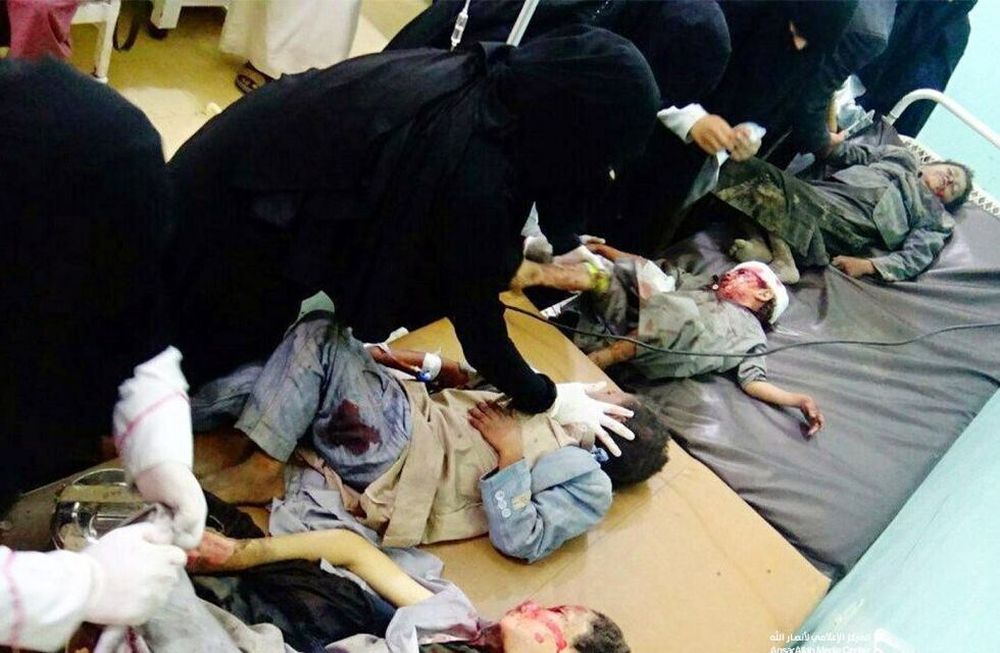 Al menos 29 niños mueren en ataque contra autobús en Yemen