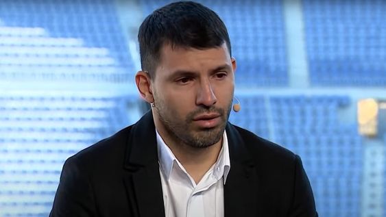 Conferencia de prensa del Kun Aguero