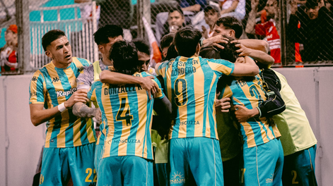 Aldosivi se aprovechó de un desordenado River Plate y lo eliminó de la Copa Argentina