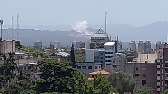 La imagen que motivó a la teoría de la explosión en el piedemonte. Gentileza / @betiflu