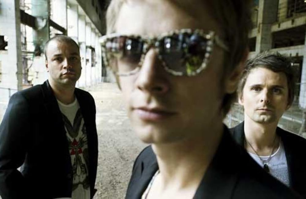 Muse es un grupo de rock que no renuncia a la espectacularidad.