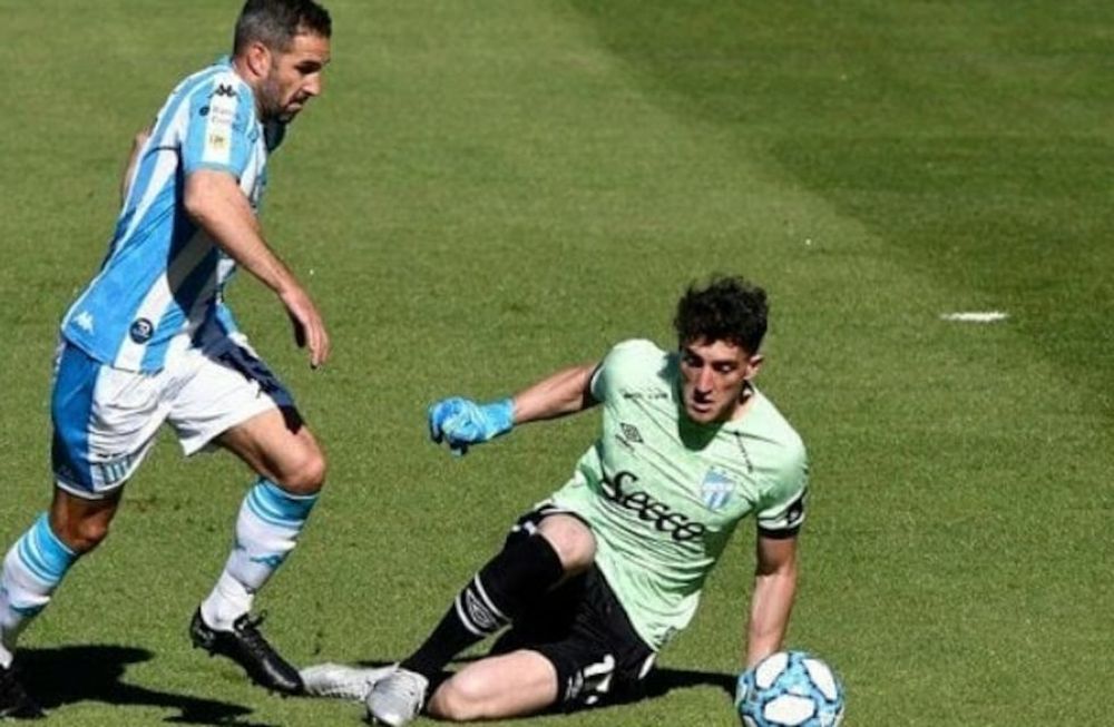 El arquero mendocino Tomás Marchiori, hoy en Atlético Tucumán, fue clave en el triunfo ante Racing en Avellaneda. / Gentileza.