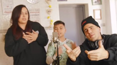 Los Andes | Se estrenó la canción del músico uruguayo y el joven mendocino al que descubrió en TikTok.