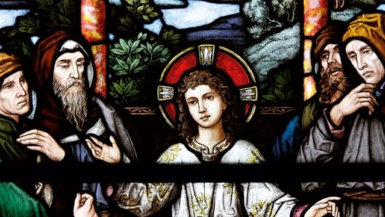 Jesús entre los doctores de la Ley, detalle de los vitrales de la capilla del Hospital del Niño Jesús, en Madrid. Piezas creadas en 1881 por el taller alemán “Casa Mayer. El conjunto compuesto de 11 vidrieras y restaurado en 1992,