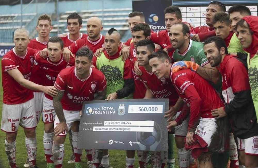 Con los mendocinos Garro y Gamba, Huracán pasó de ronda en la Copa Argentina