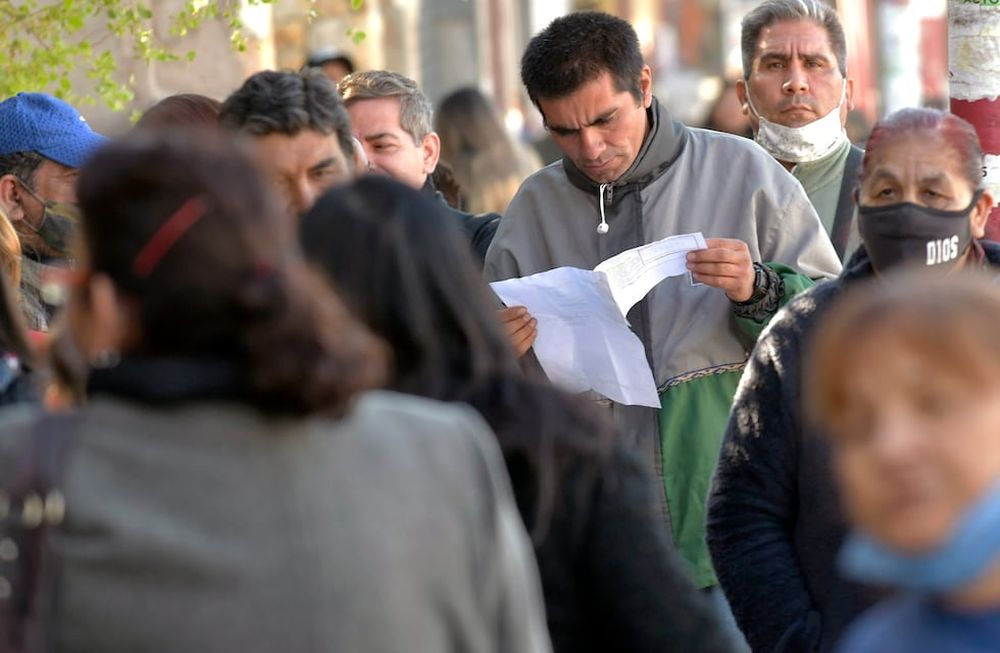 El 61% de los argentinos creen que los planes sociales promueven que no haya cultura del trabajoFoto: Orlando Pelichotti / Los Andes