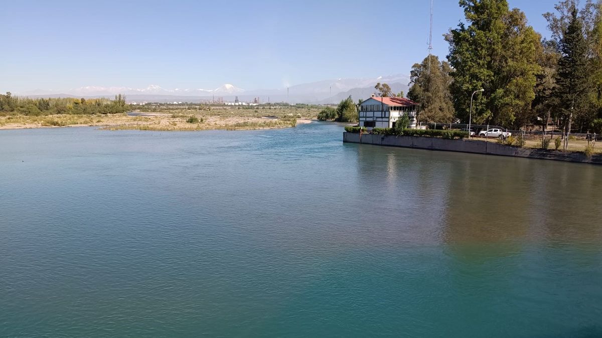 Hidrología mendocina: visión de un sistema hidro-socioambiental