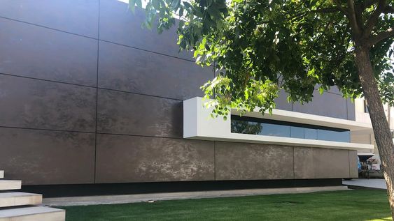 Charla gratuita: “Láminas de grandes formatos para revestimientos”