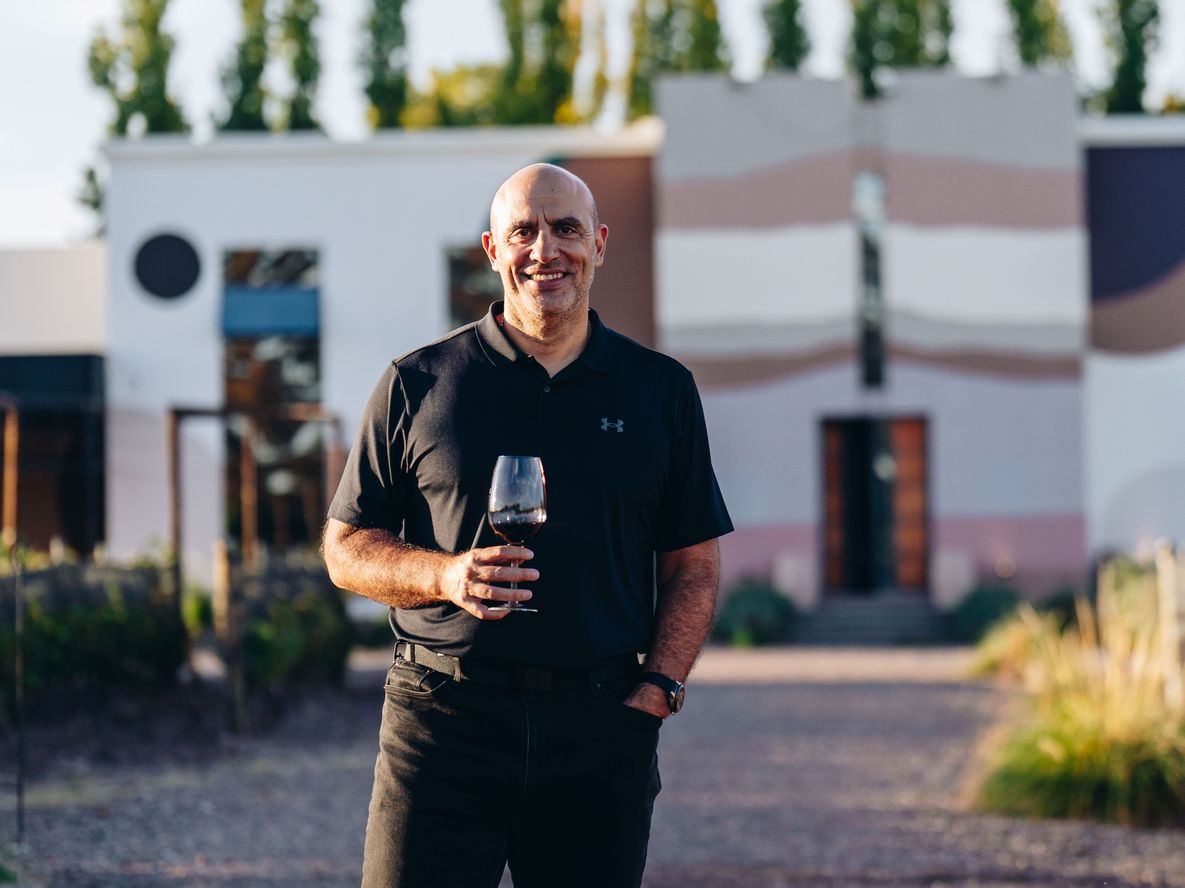 Mauricio Lorca impulsa vinos de baja graduación alcohólica sin procesos industriales ni desalcoholización.