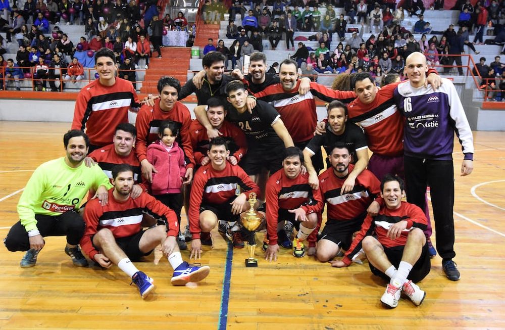 Muni de Maipú es el campeón invernal