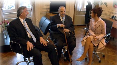 El relato democrático - Por Carlos Salvador La Rosa