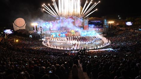 Vendimia 2026: Mendoza se viste de gala y esta noche elegirá a su reina 90 en una fiesta histórica