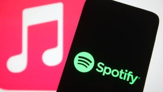 La comisaria europea Margrethe Vestager, precisó que Apple abusó de su posición dominante en el mercado de distribución de aplicaciones de música en streaming durante una década. Foto: Getty Images