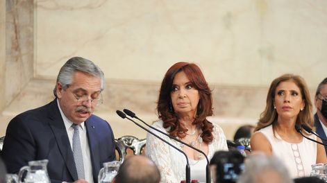 Los Andes | El presidente Alberto Fernández junto a la vicepresidenta Cristina Fernández de Kirchner. Asamblea Legislativa en la Cámara de Diputados. Foto: Federico López Claro.