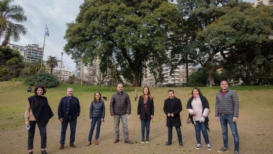 La primera foto oficial que compartieron todos los candidatos a diputados por Es Juntos.