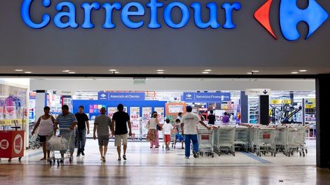 Una empresa se bajó de la carrera para comprar Carrefour