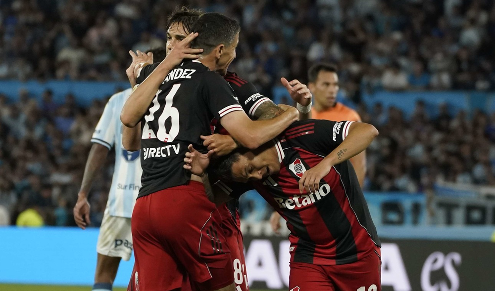 Gallardo acertó con los cambios y River convirtió dos goles en tres minutos:&nbsp;Subiabre y Quintero.&nbsp;