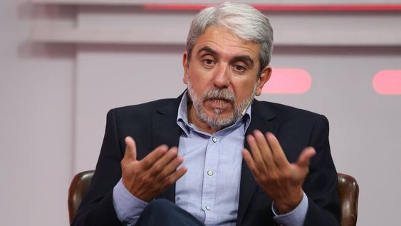 Anibal Fernández, ministro de Seguridad de la Nación, apuntó contra quienes no apoyan la reelección del presidente. - Archivo / Los Andes