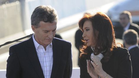 Macri gana con la paridad, Cristina con la disrupción - Por Edgardo R. Moreno