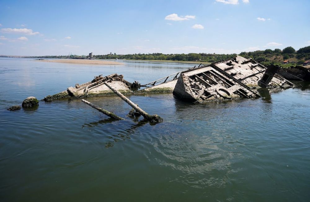 Barcos de la Segunda Guerra hundidos en el Danubio. Foto: Web