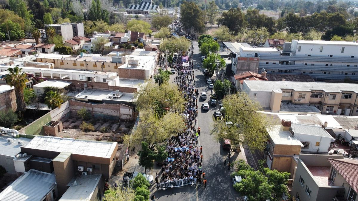 En la previa de una nueva marcha universitaria, el Gobierno concretó un nuevo recorte de $78.000 millones
