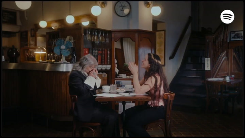 Rosalía tuvo una charla en Buenos Aires y reveló detalles sobre sus gustos a la hora de ver a un hombre.