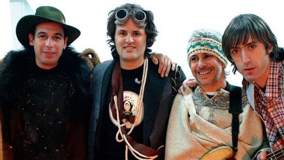 La última formación de Los Piojos en 2009.