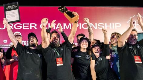 La mejor hamburguesa del mundo es Argentina: dónde queda el bar que fue premiado en Dubai
