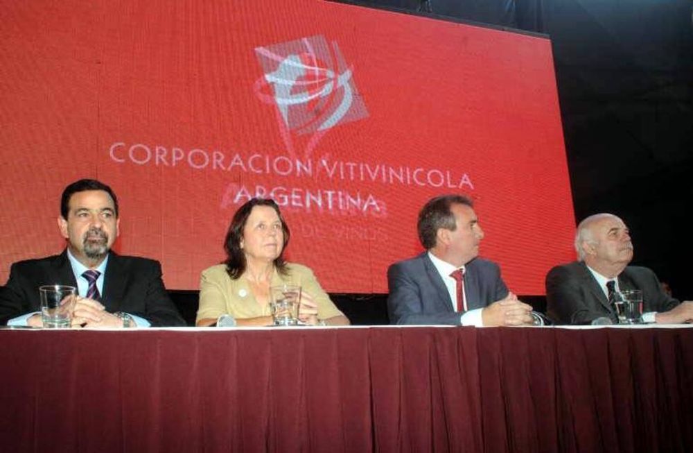 Coviar: Abed cuestiona el aporte de productores