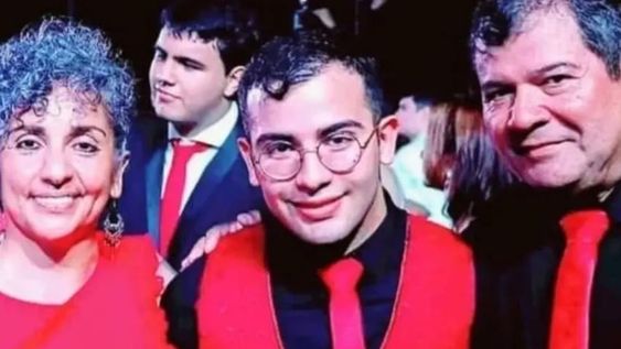 Emerenciano Sena y su pareja, Marcela Acuña, imputados por el femicidio de Cecilia Strzyzowski, fueron trasladados al complejo penitenciario donde se encuentra su hijo, César, para festejar su cumpleaños. Foto: Web.