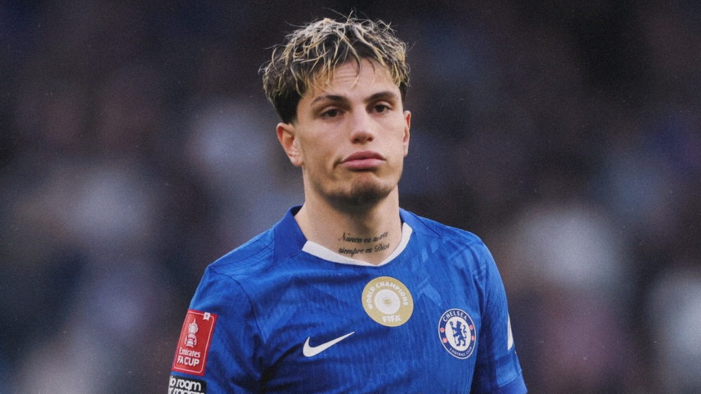 Tensión en la Premier League: Garnacho podría ser sancionado antes del duelo clave ante Manchester United.