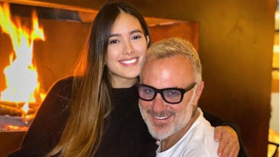 El divertido reel que grabó Gianluca Vacchi en la sala de partos a la espera de su primera hija con Sharon Fonseca