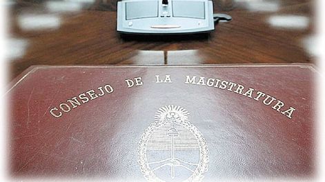 Entre 2019 y los jueces díscolos - Por Rosendo  Fraga