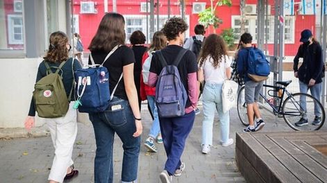Los Andes | Cada vez que la educación tradicional quiere ser cambiada por otra cosa, siempre se termina volviendo a las viejas fuentes. / Foto: Imágen Ilustrativa